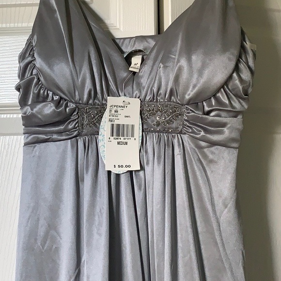 Silver Dress Size M - Picture 3 of 5
